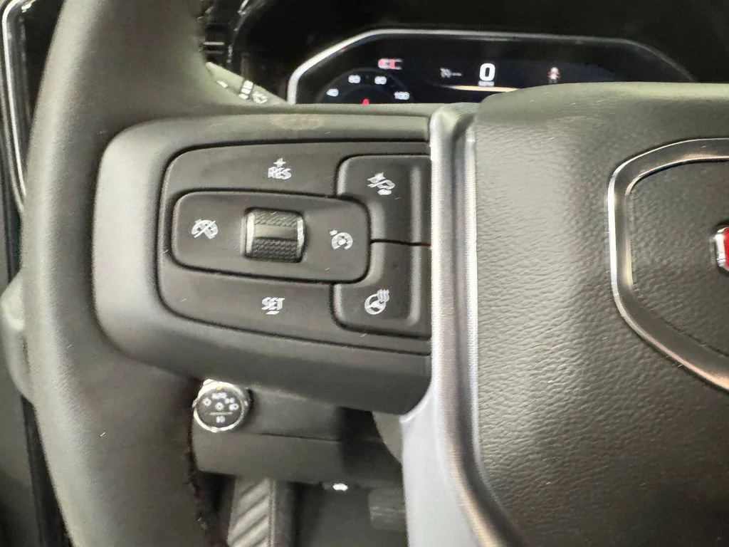 New 2026 Sterling Metallic GMC Elevation image 17