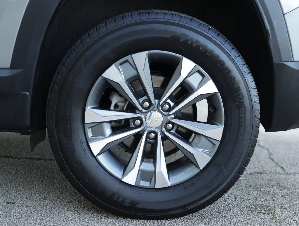 2025 Chevrolet Equinox LT - Photo 34