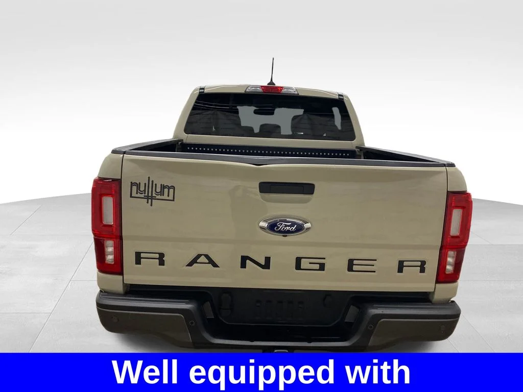 Used 2022 Beige Ford XLT image 3