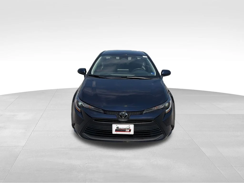 Used 2025 Blue Toyota LE image 9