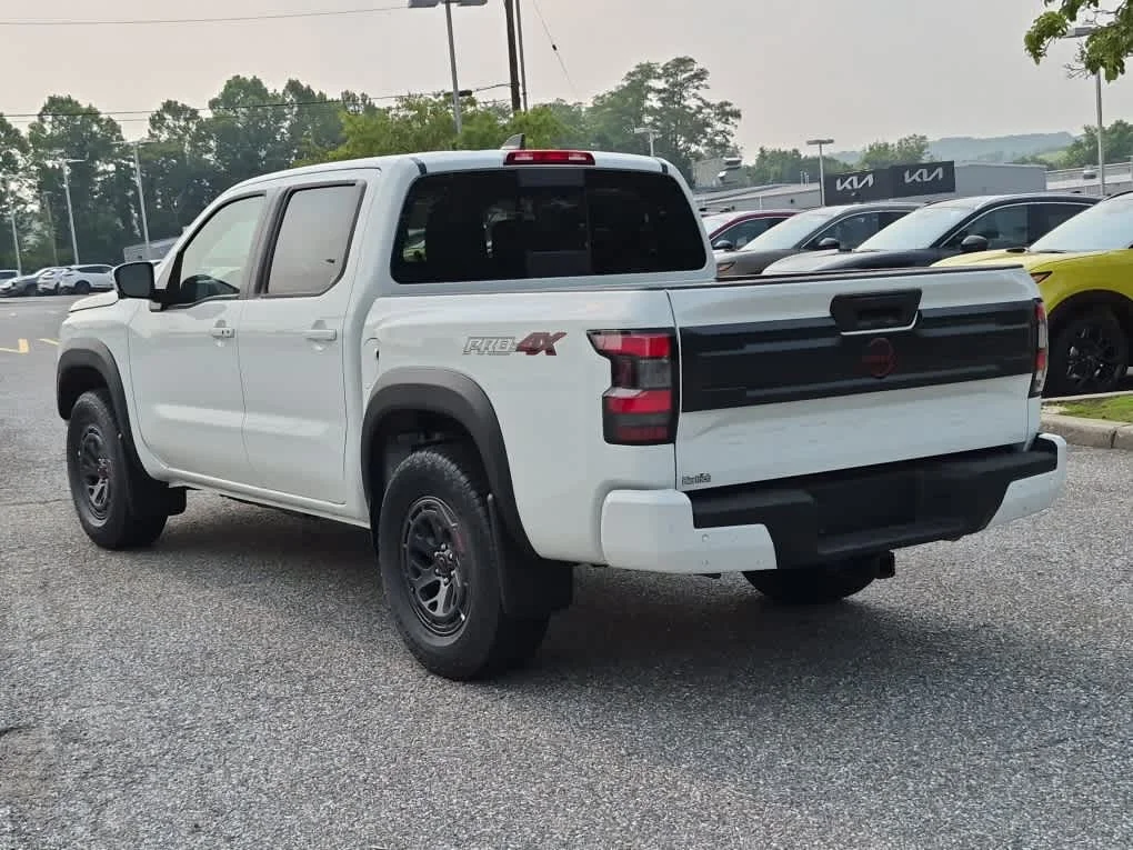 New 2026 Glacier White Nissan PRO-4X image 4