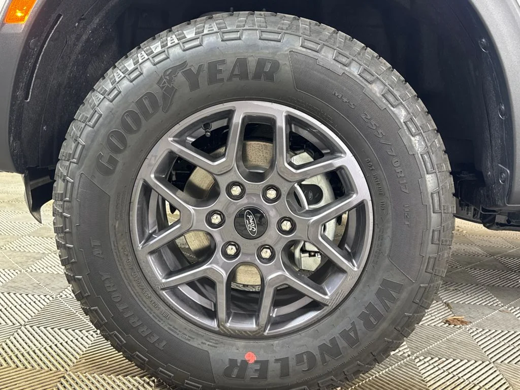 New 2025 White Ford XLT image 17