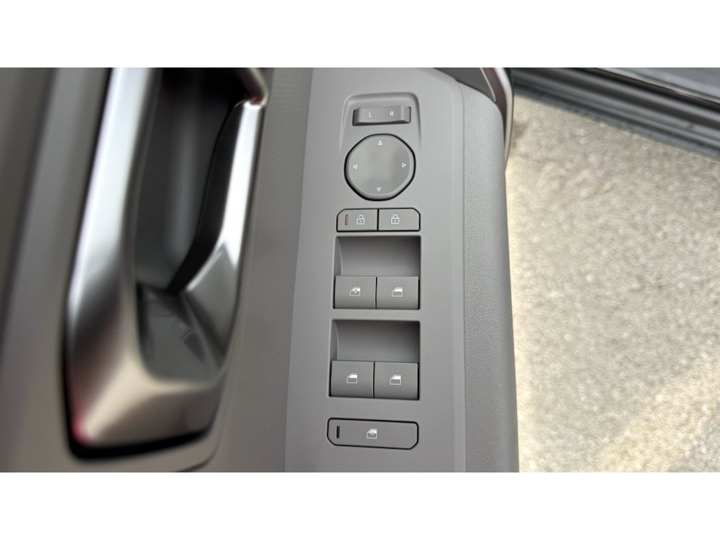 New 2027 Aurora Black Pearl Kia LX image 24
