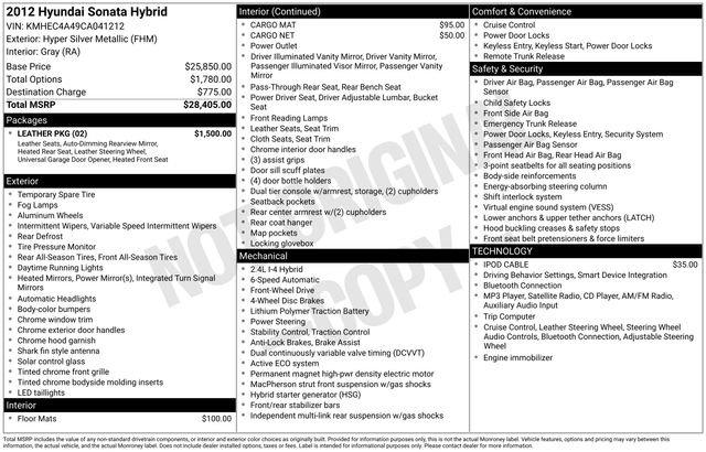 Used 2012 Silver Metallic Hyundai Base image 11