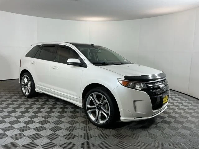 Used 2012 White Ford Sport image 3