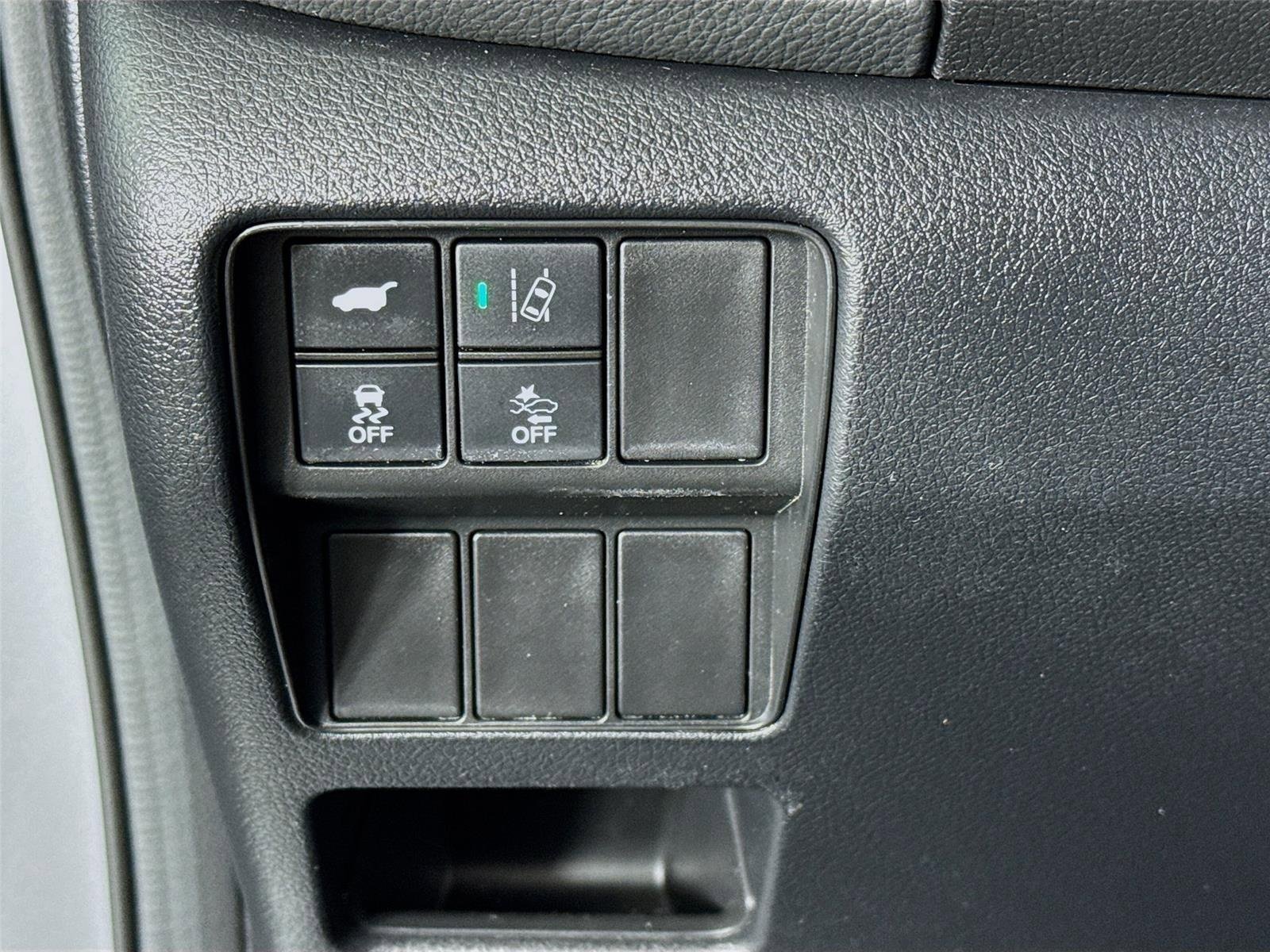 Used 2022 Lunar Silver Metallic Honda EX-L image 10