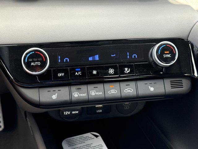 New 2026 Abyss Black Hyundai SEL Sport Premium image 24