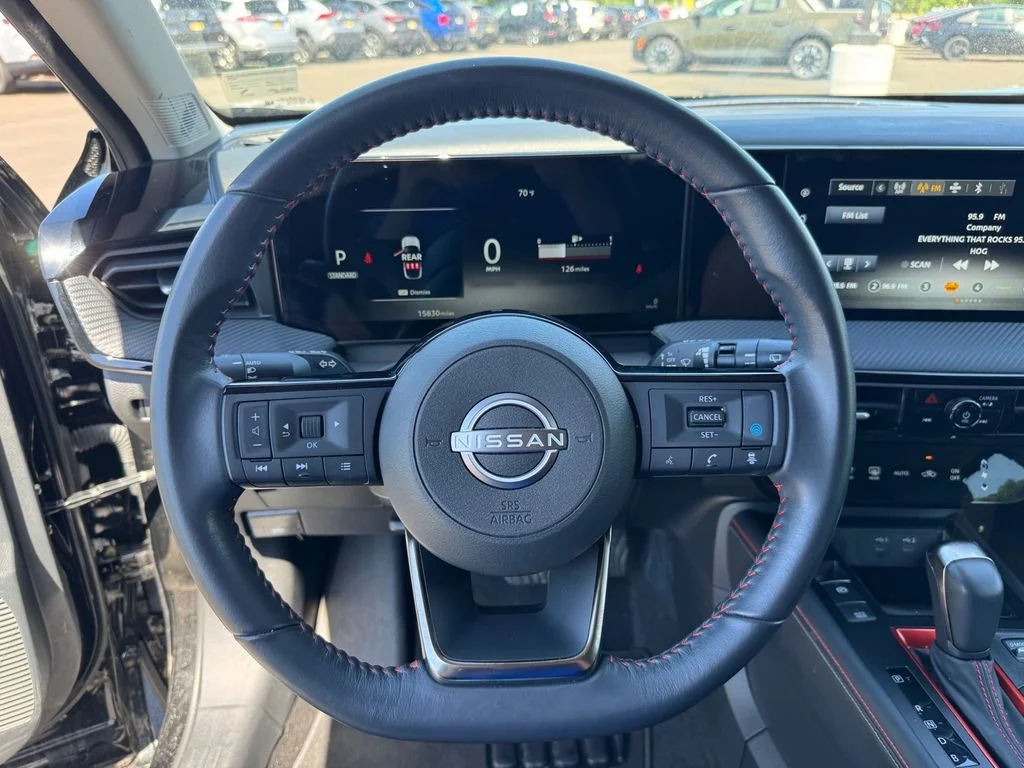 Used 2025 Black Nissan SR image 25
