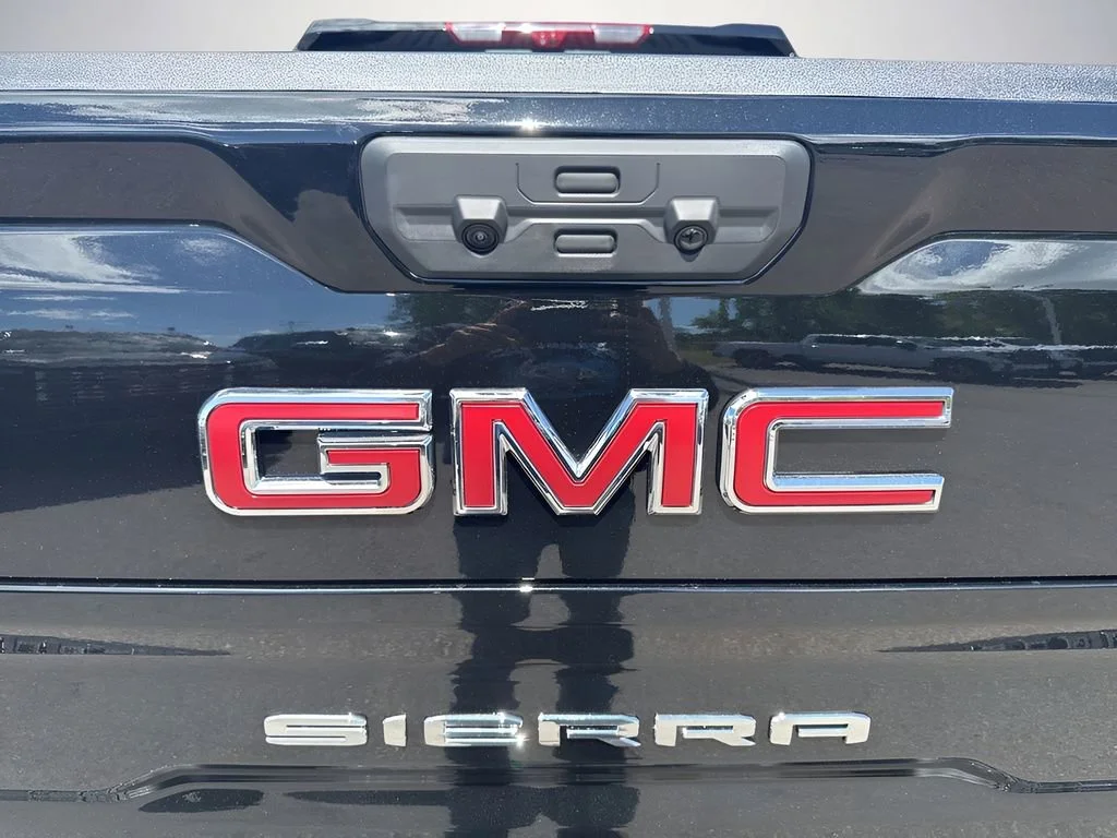 New 2026 Onyx Black GMC AT4X image 29