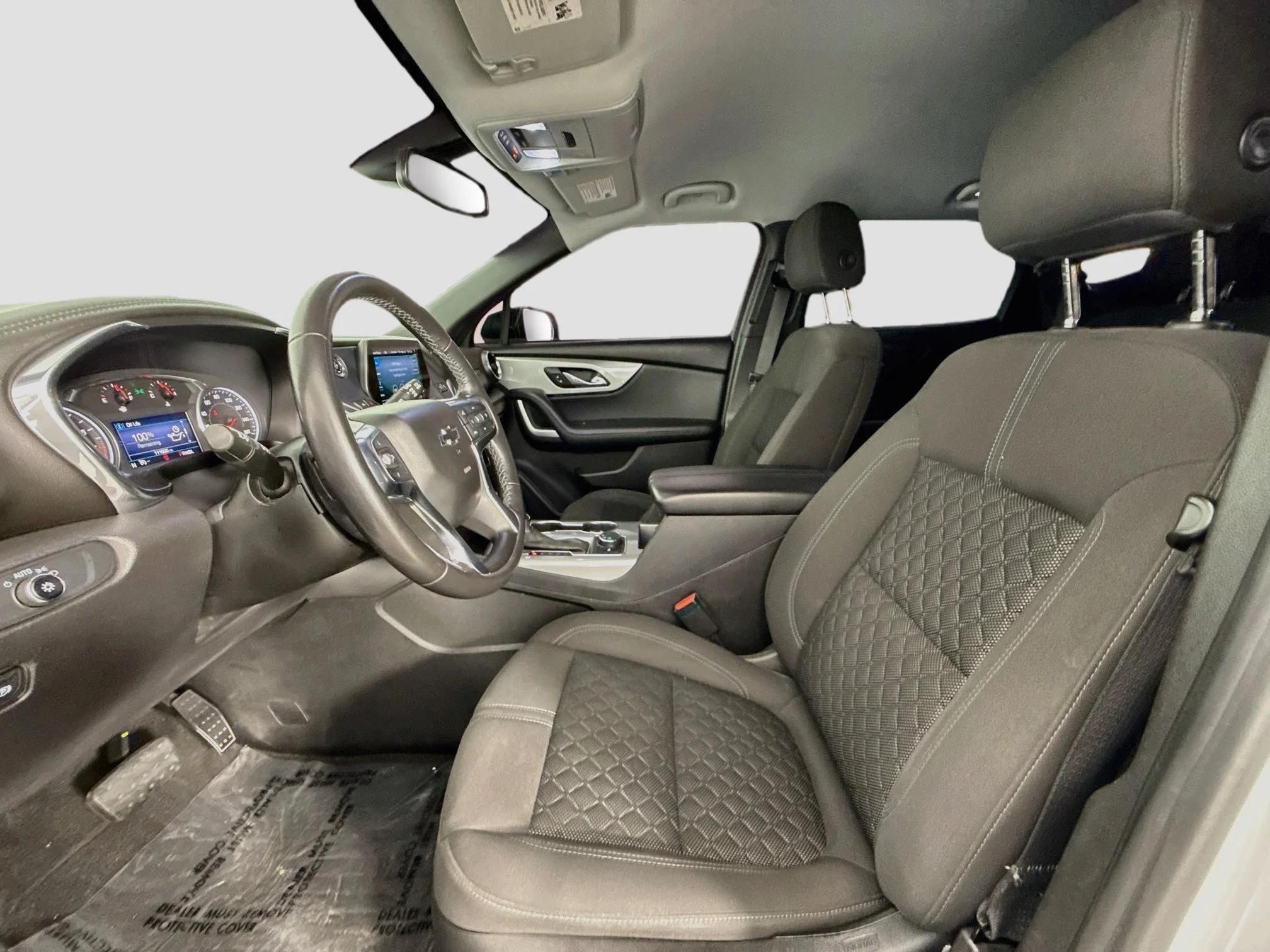 Used 2020 SUMMIT WHITE Chevrolet LT image 23