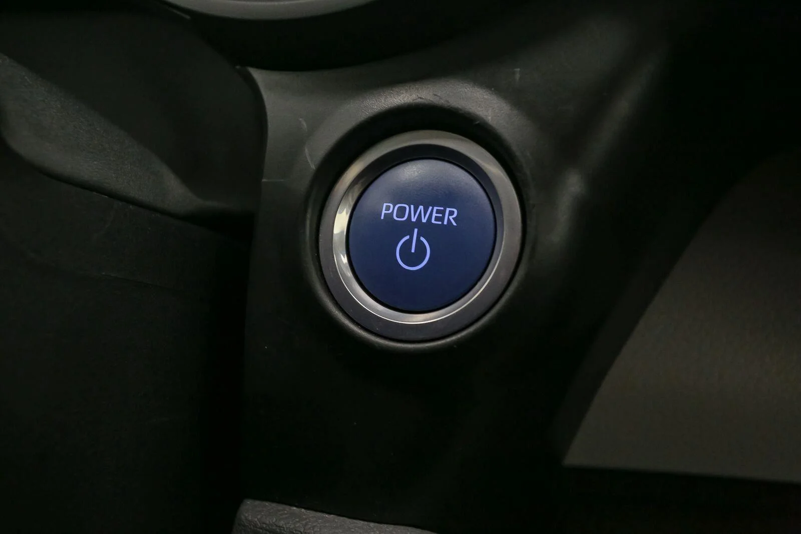 Used 2024 GY Toyota XLE image 30