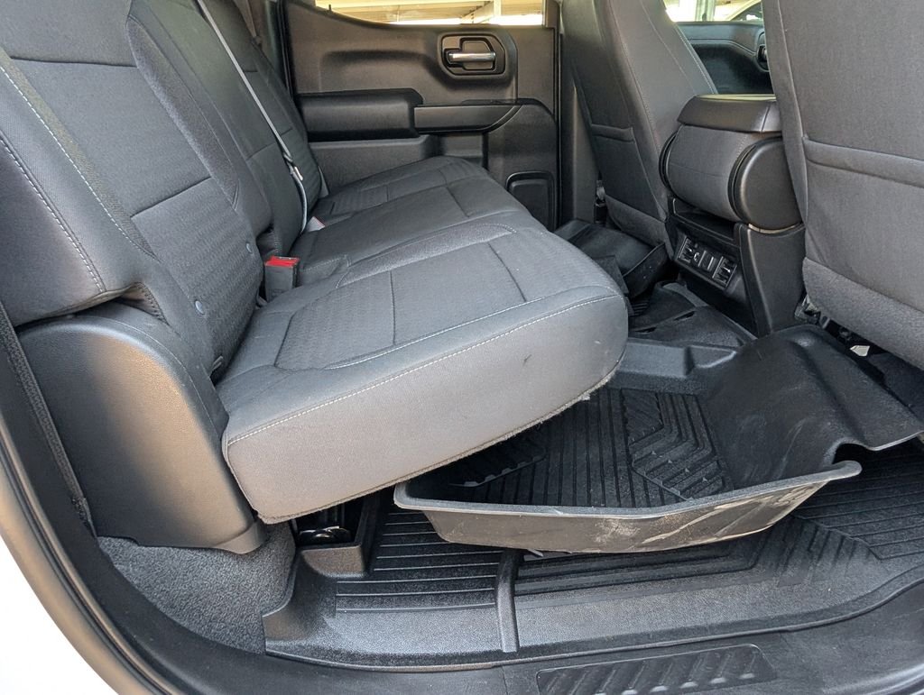 Used 2020 SUMMIT WHITE Chevrolet LT image 19