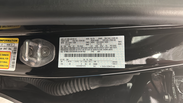 Used 2024 Agate Black Metallic Ford Active image 34