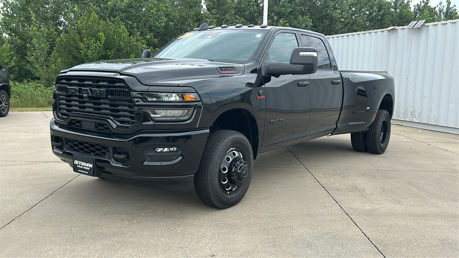 New 2026 Diamond Black Crystal Pearlcoat RAM Big Horn image 8