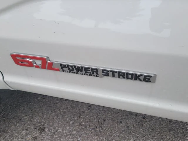 New 2025 White Metallic Ford Lariat image 10