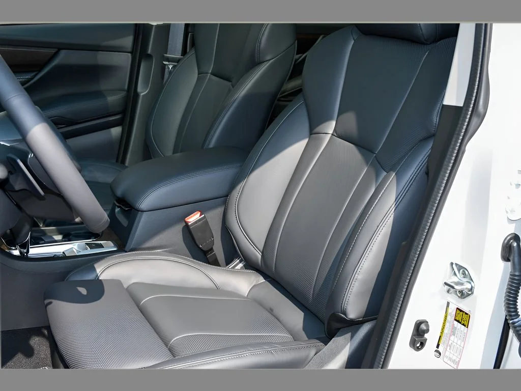 New 2026 CRYSTAL WHITE PEARL Subaru Touring 7-Passenger image 13
