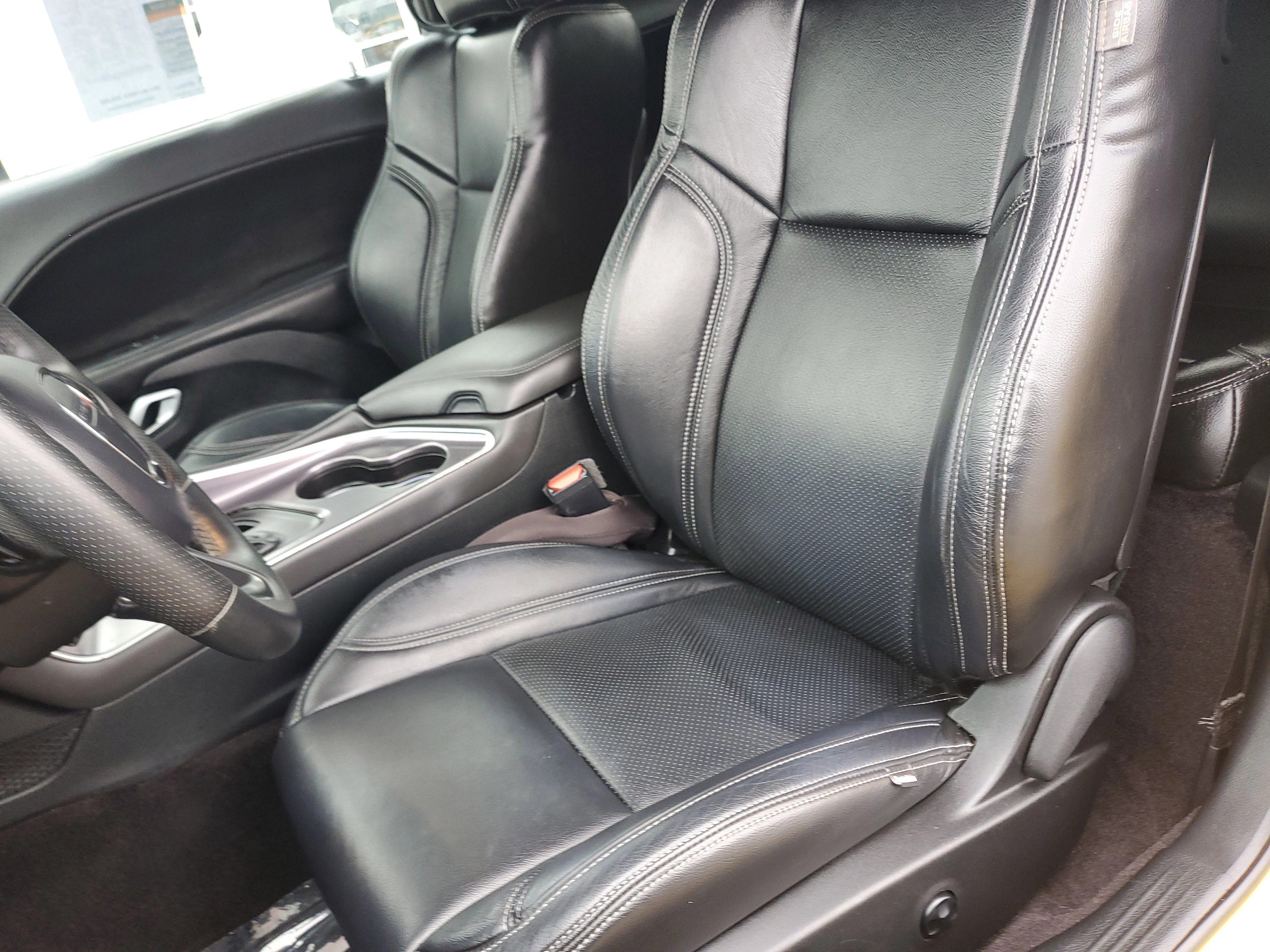 Used 2018 Yellow Dodge R/T image 14