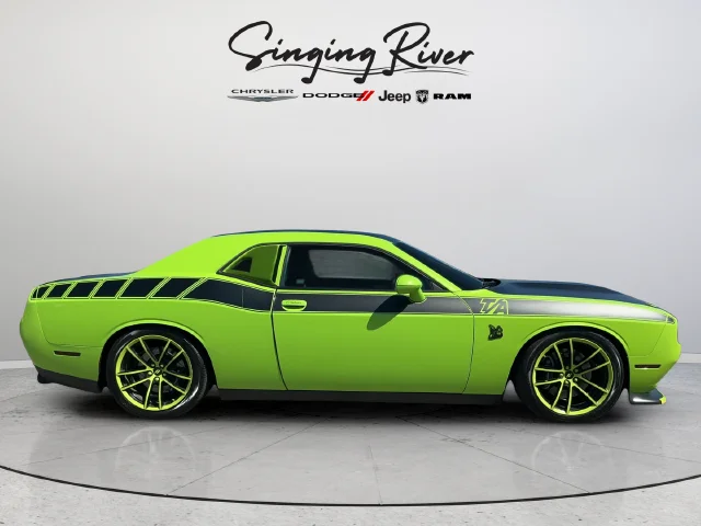 Used 2019 Green Dodge R/T Scat Pack image 8