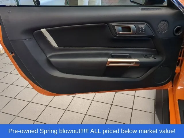 Used 2021 Orange Ford Shelby GT500 image 18