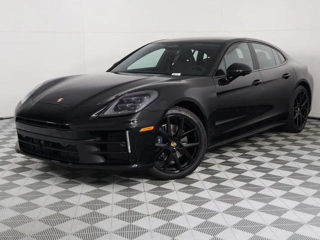 2026 Porsche Panamera 