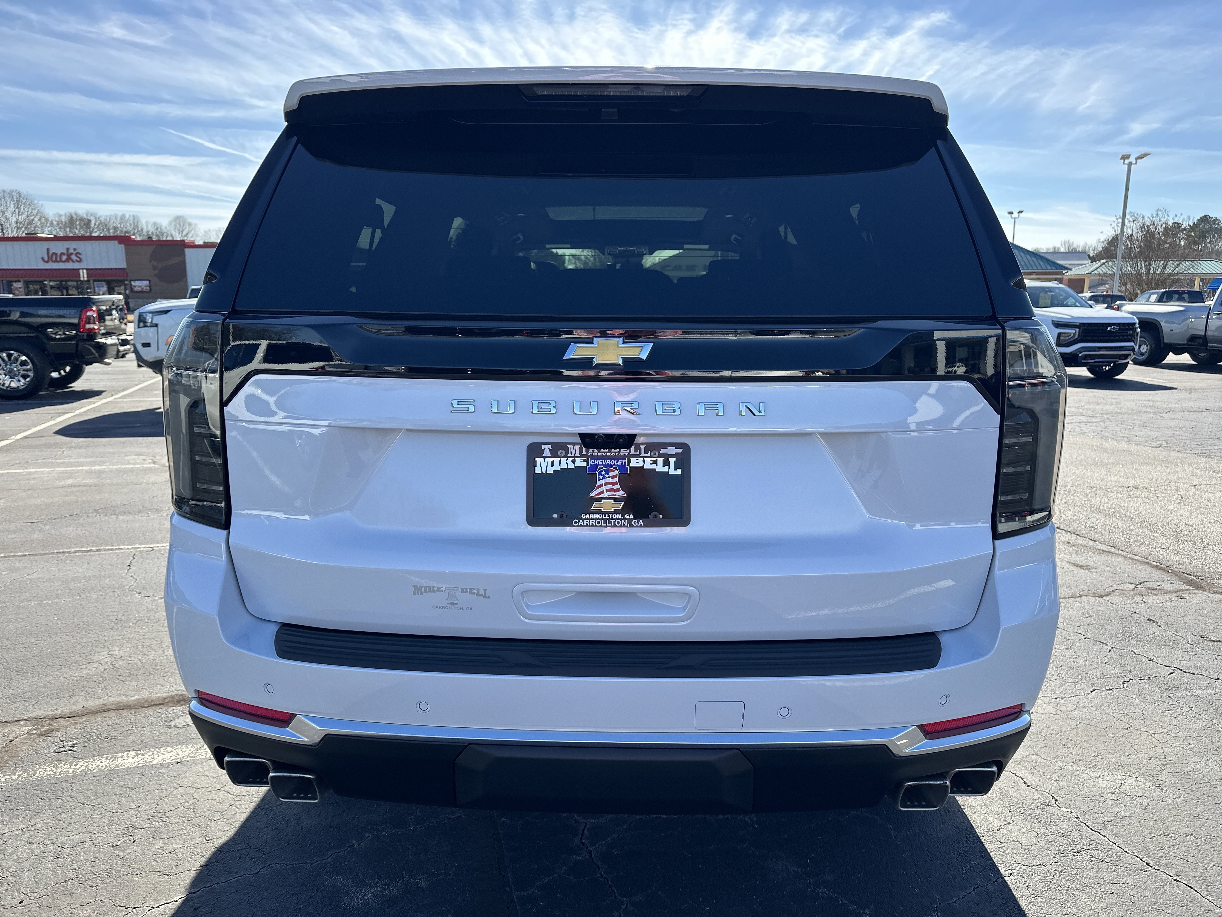 2026 Chevrolet Suburban High Country - Photo 7