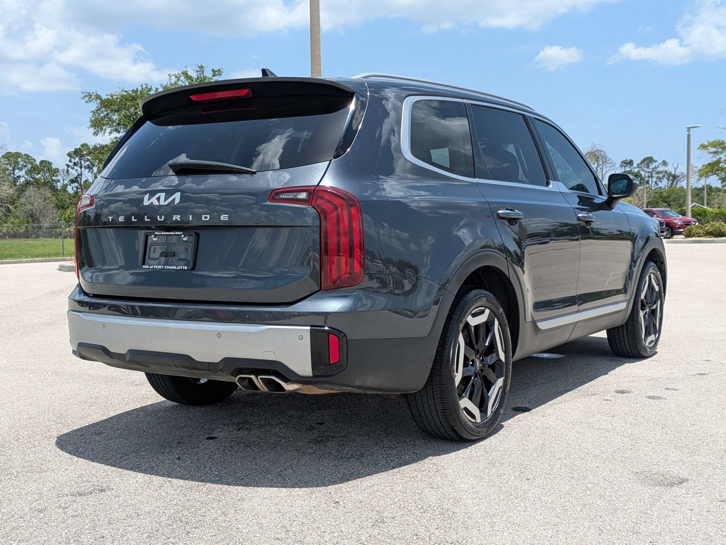 Certified Used 2023 Gravity Gray Kia S image 5