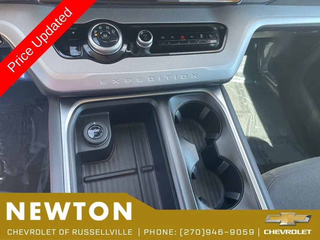 Used 2025 Black Ford Active image 13