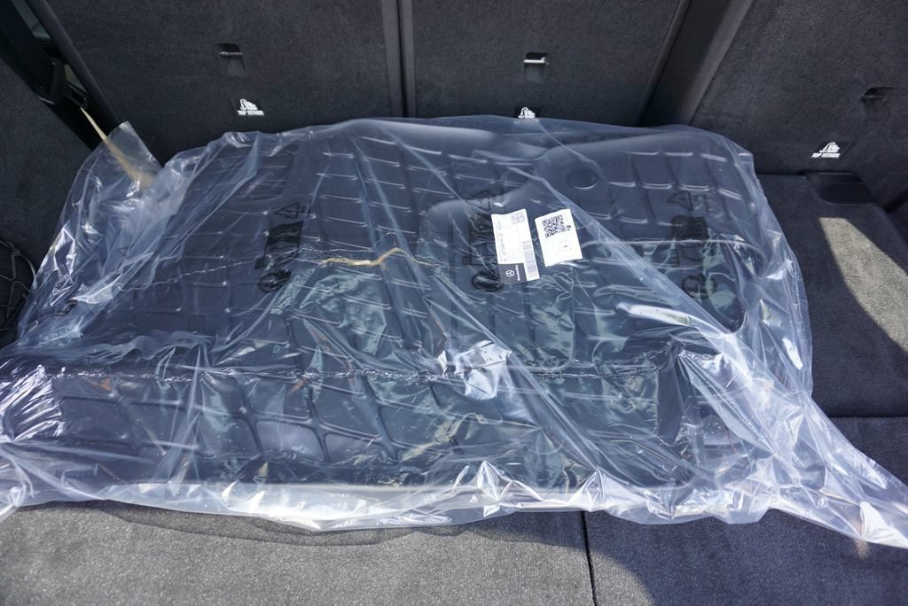 New 2026 Twilight Blue Metallic Mercedes-Benz GLE 350 image 41