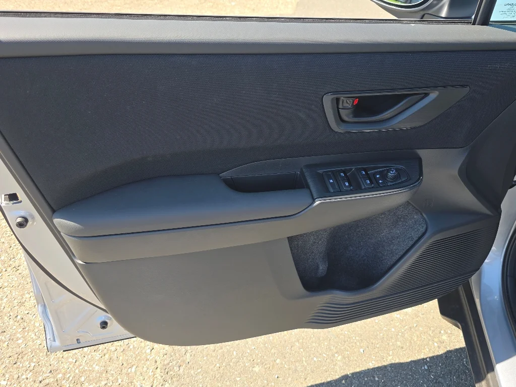 Used 2026 Ice Silver Metallic Subaru Premium image 32