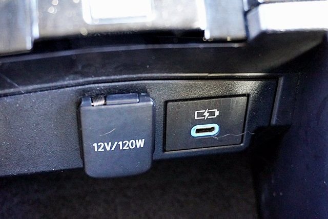 Used 2022 Silver Toyota LE image 30