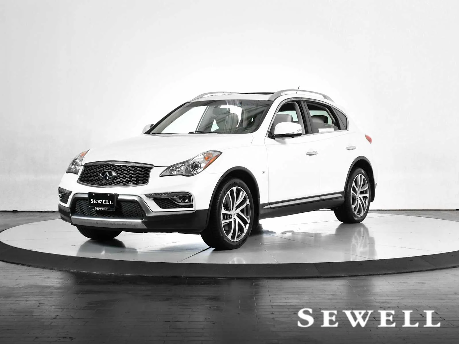 2016 INFINITI QX50 