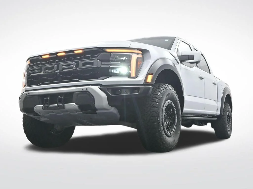 Used 2025 White Ford Raptor image 32