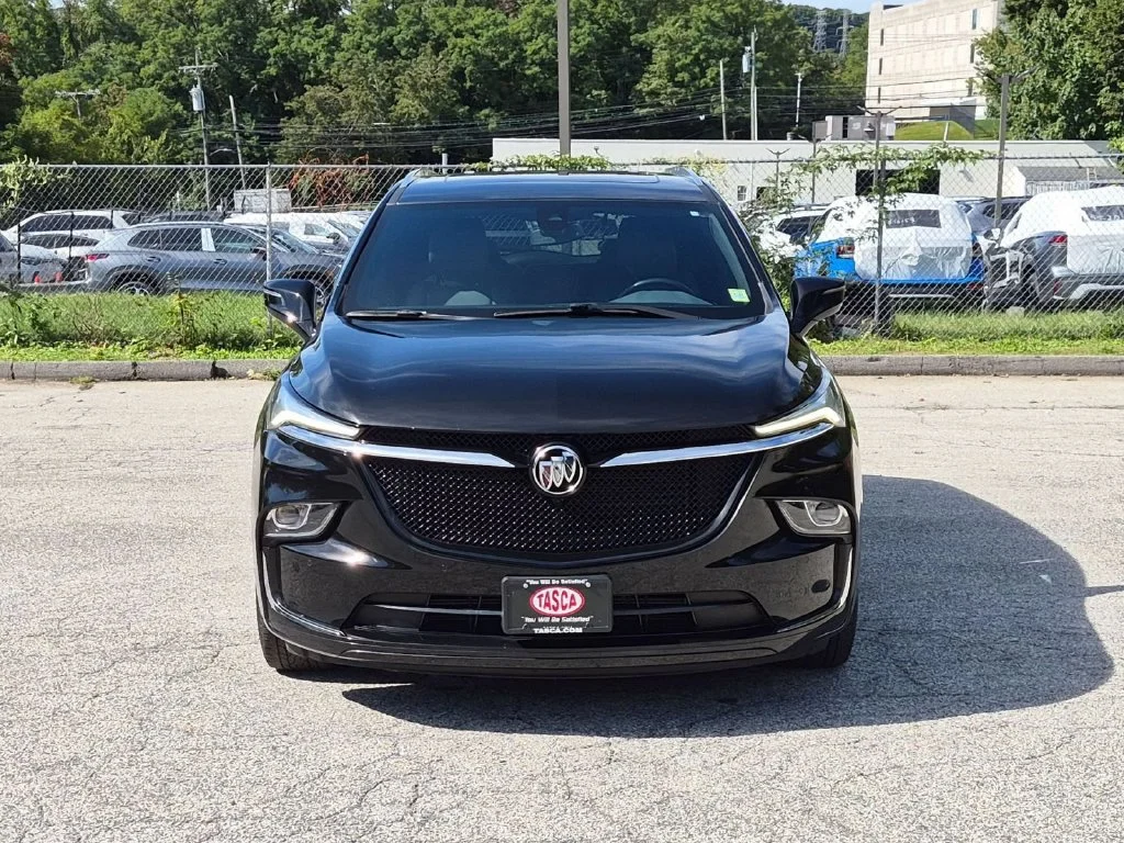 Used 2024 Black Buick Essence image 12