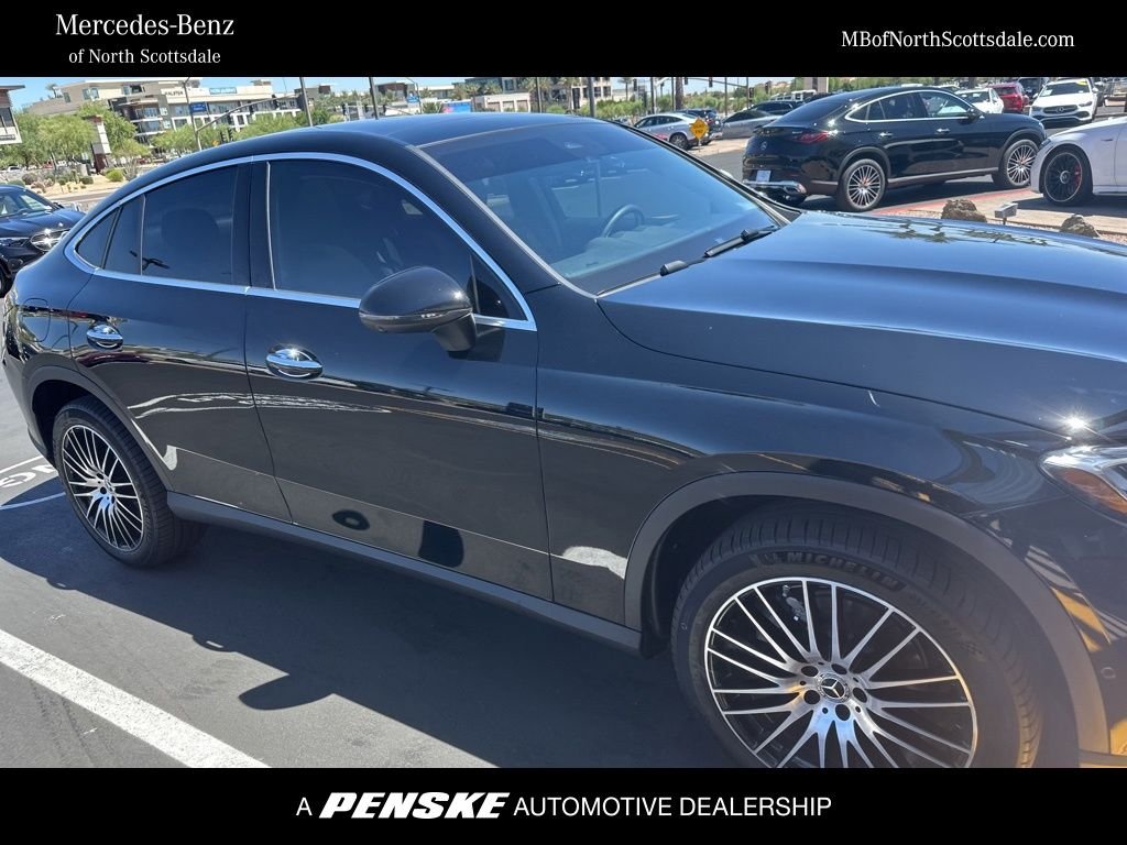2025 Mercedes-Benz GLC GLC 300 4MATIC's photo