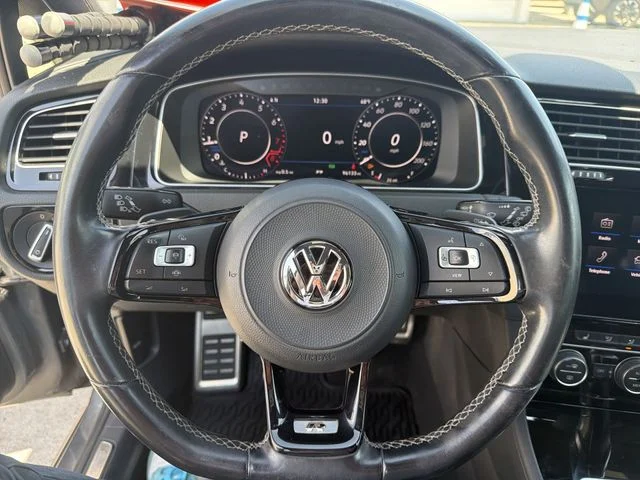 Used 2019 Gray Volkswagen DCC & Navigation 4Motion image 16