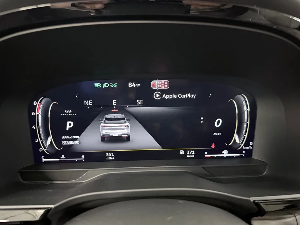 New 2027 WARM TITANIUM INFINITI Luxe FWD image 15
