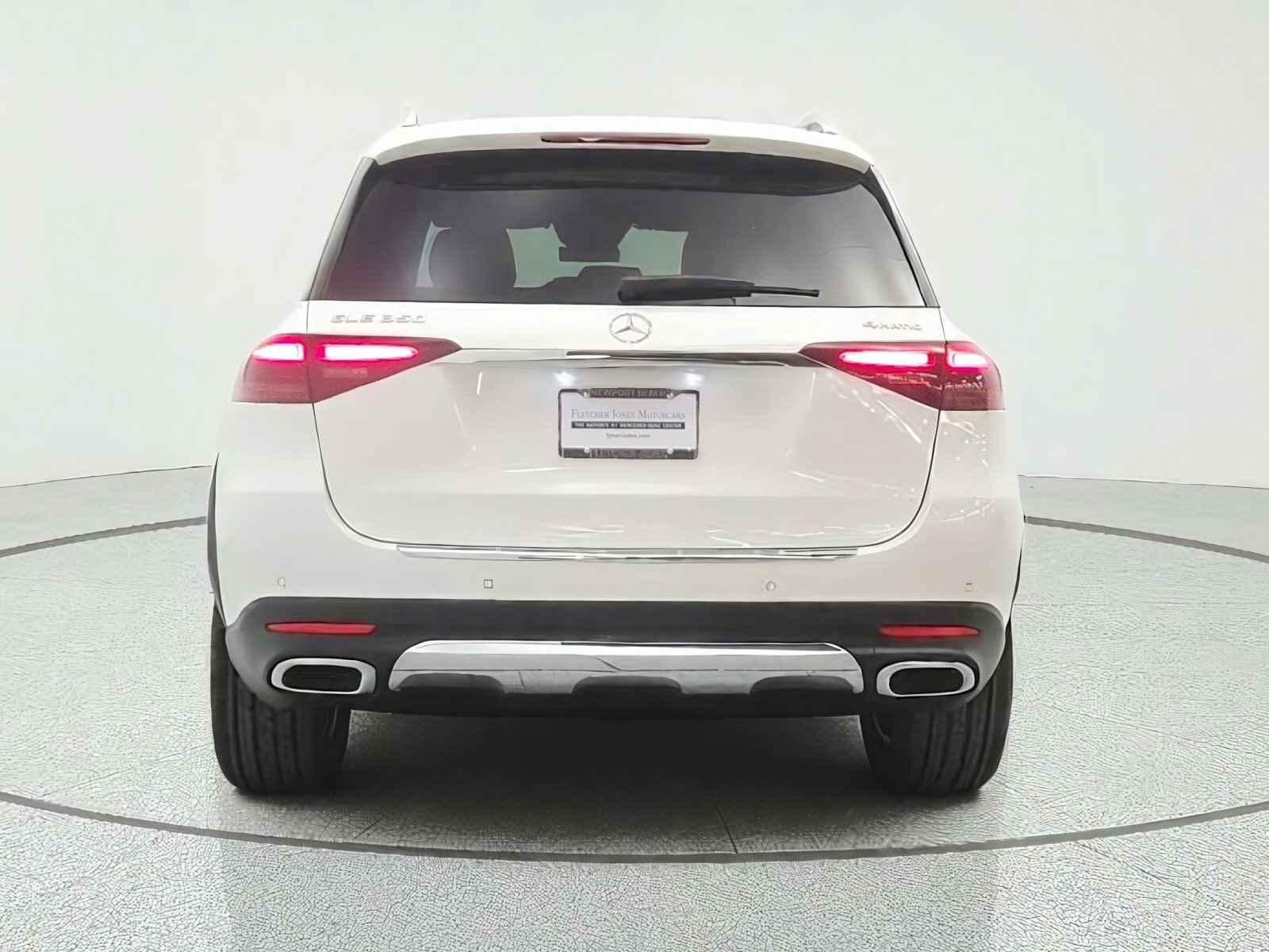 Certified Used 2024 Polar White Mercedes-Benz GLE 350 4MATIC® SUV image 6