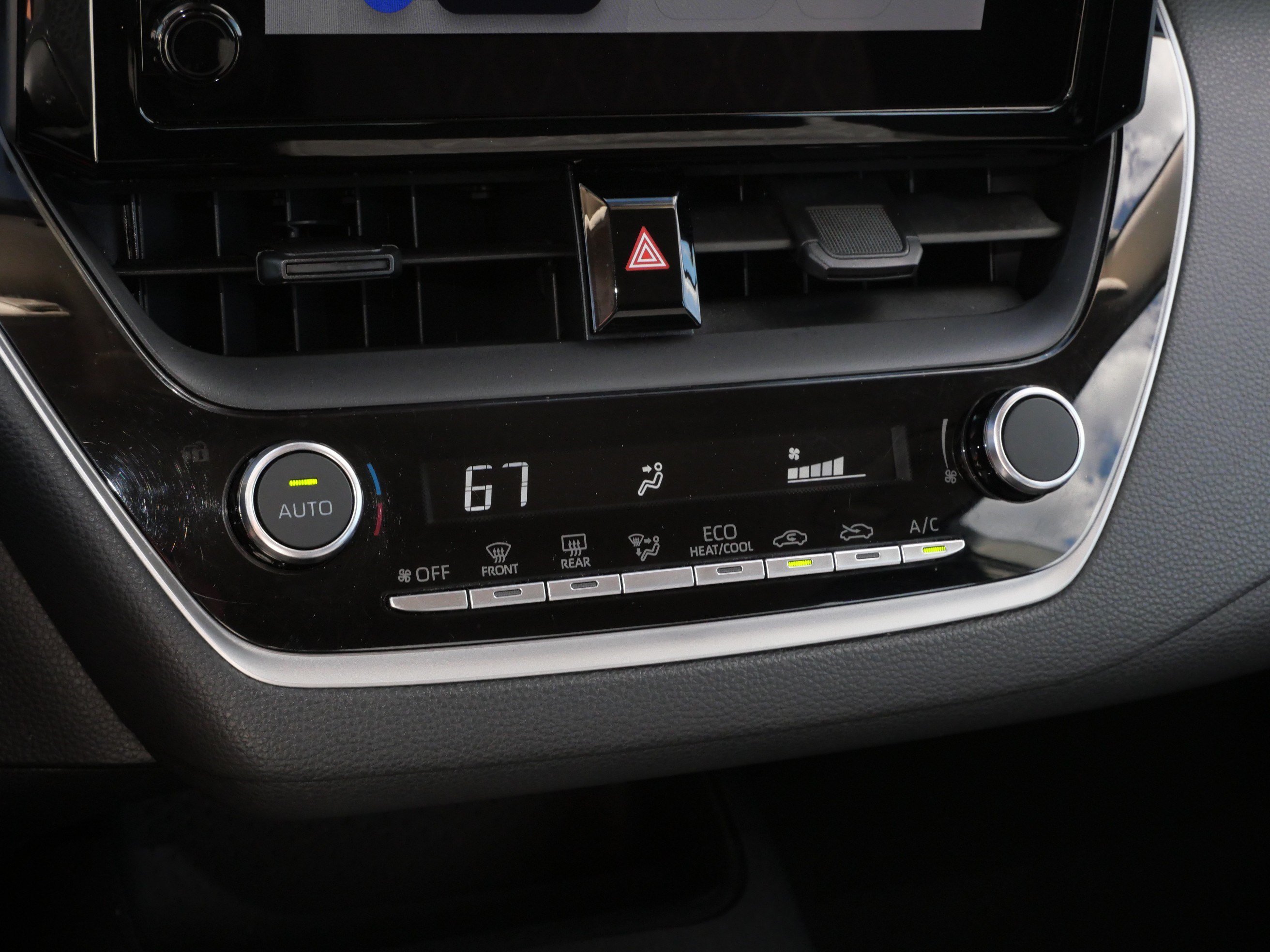 Certified Used 2024 Ice Cap Toyota LE image 25