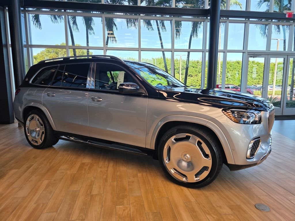 New 2026 Silver Mercedes-Benz Maybach GLS 600 image 3