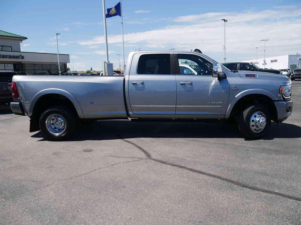 Certified Used 2024 Silver Ram Limited image 30