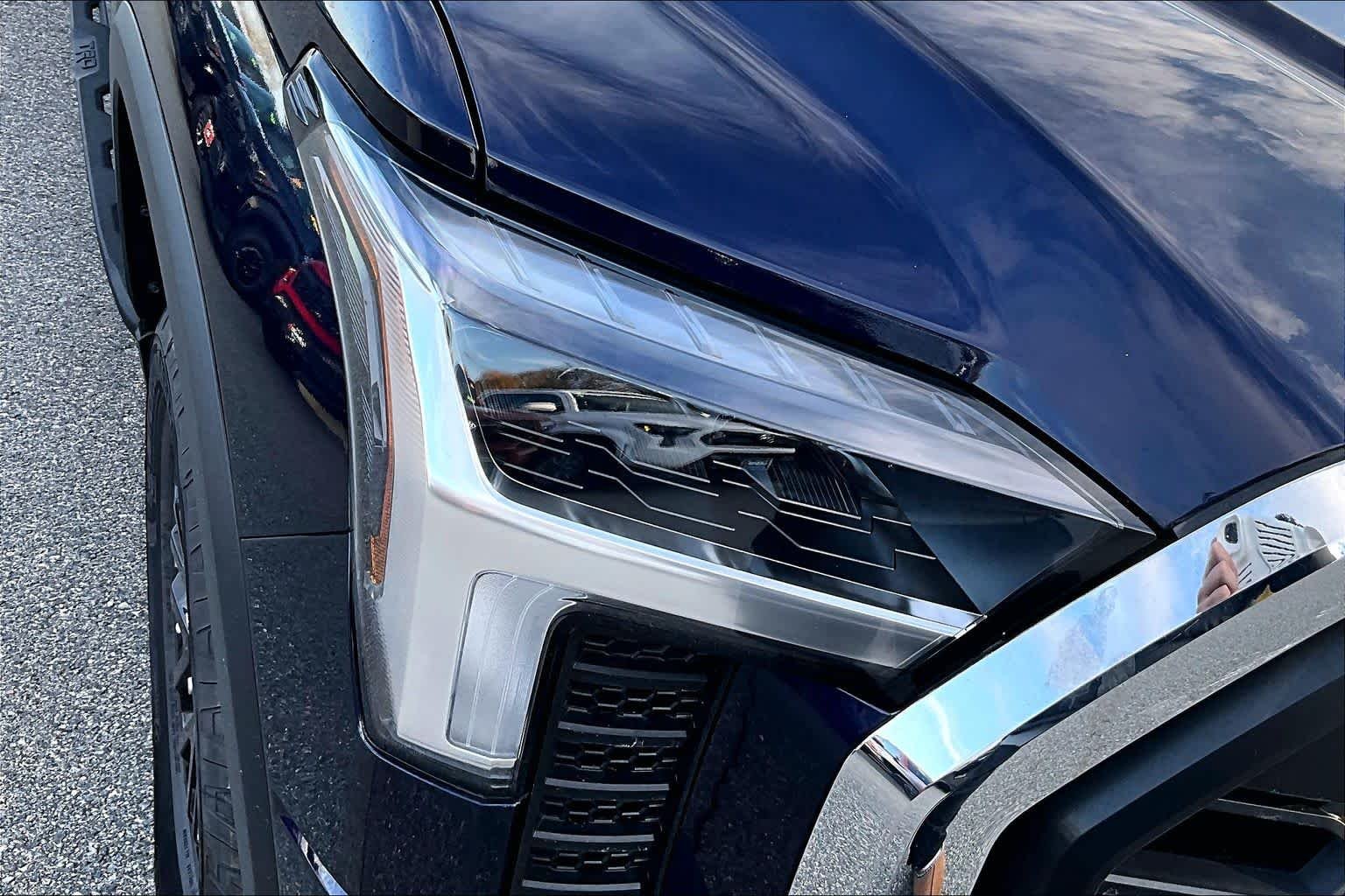 2025 Toyota Tundra SR5 - Photo 13