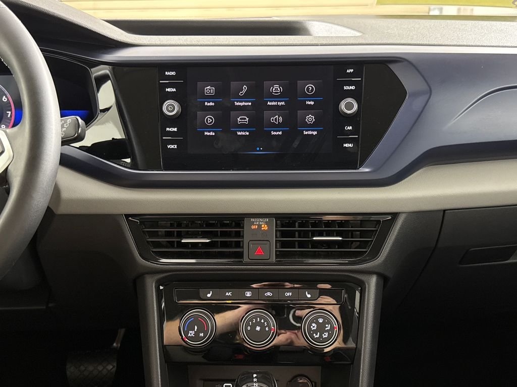 2023 Volkswagen Taos SE - Photo 16