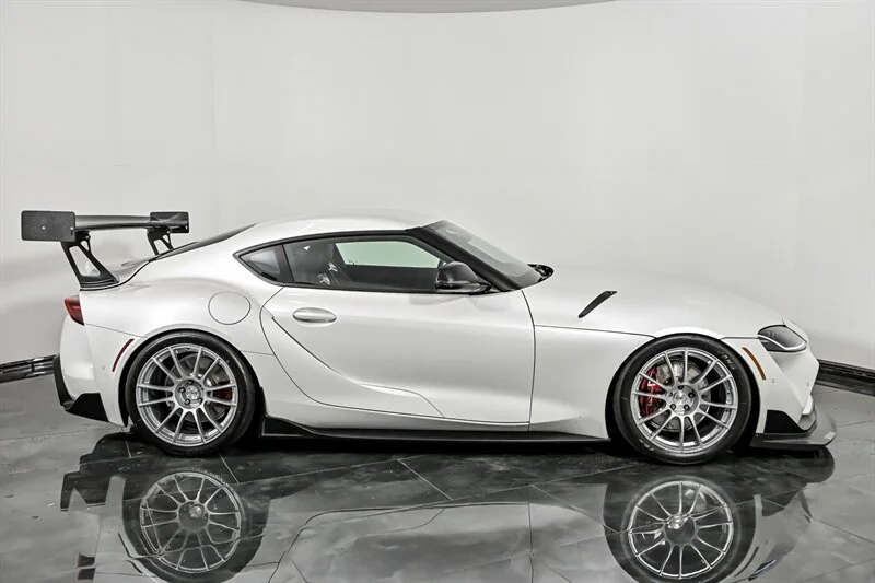 Used 2023 Absolute Zero Toyota 3.0 Premium **MODDED** image 10