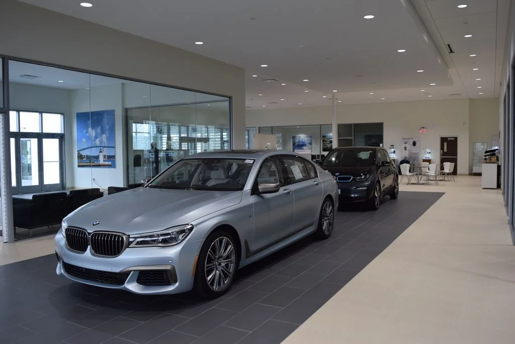 Certified Used 2025 Black Sapphire Metallic BMW xDrive40i image 60