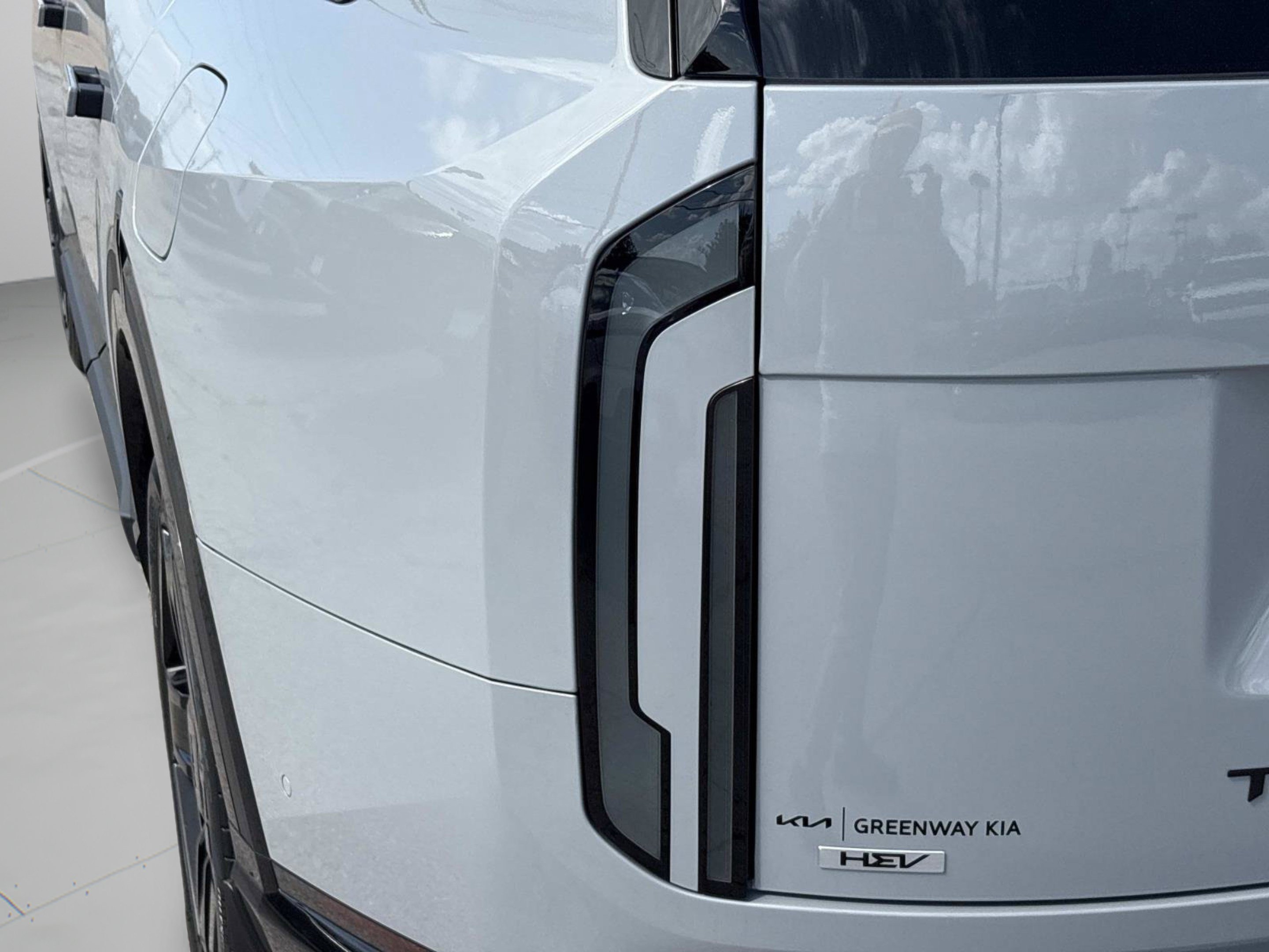 New 2027 Wolf Gray Kia X-Line SX image 33