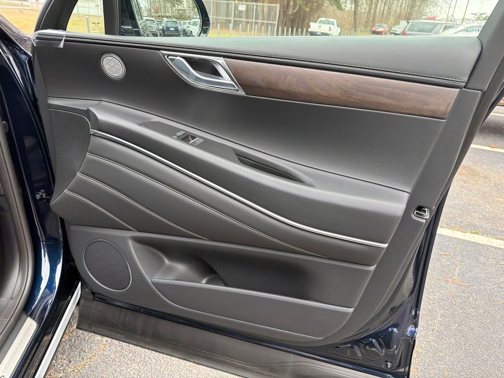 New 2026 Blue Genesis 2.5T SELECT image 14