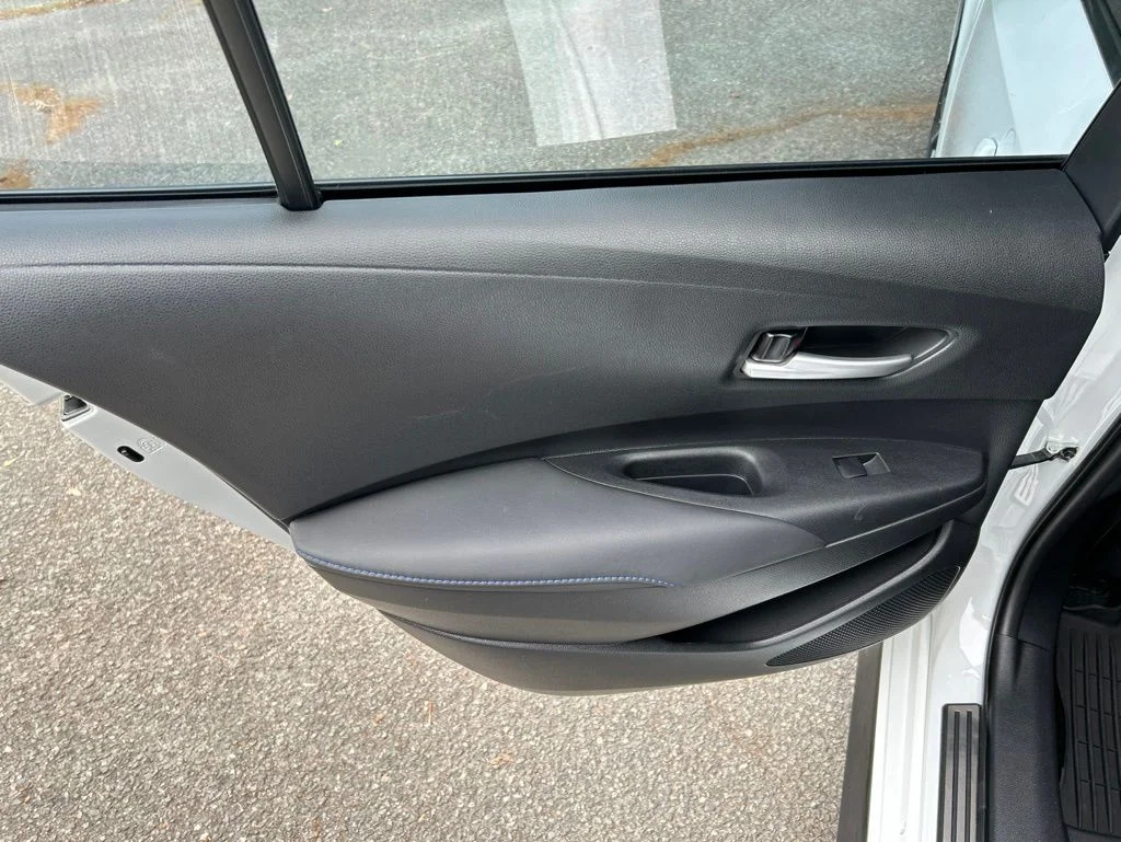 Used 2022 White Toyota SE image 23