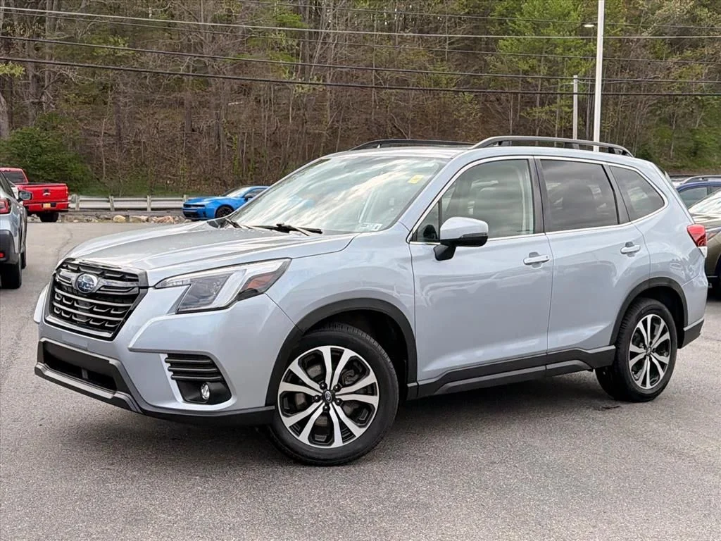 Used 2024 Silver Subaru Limited image 4