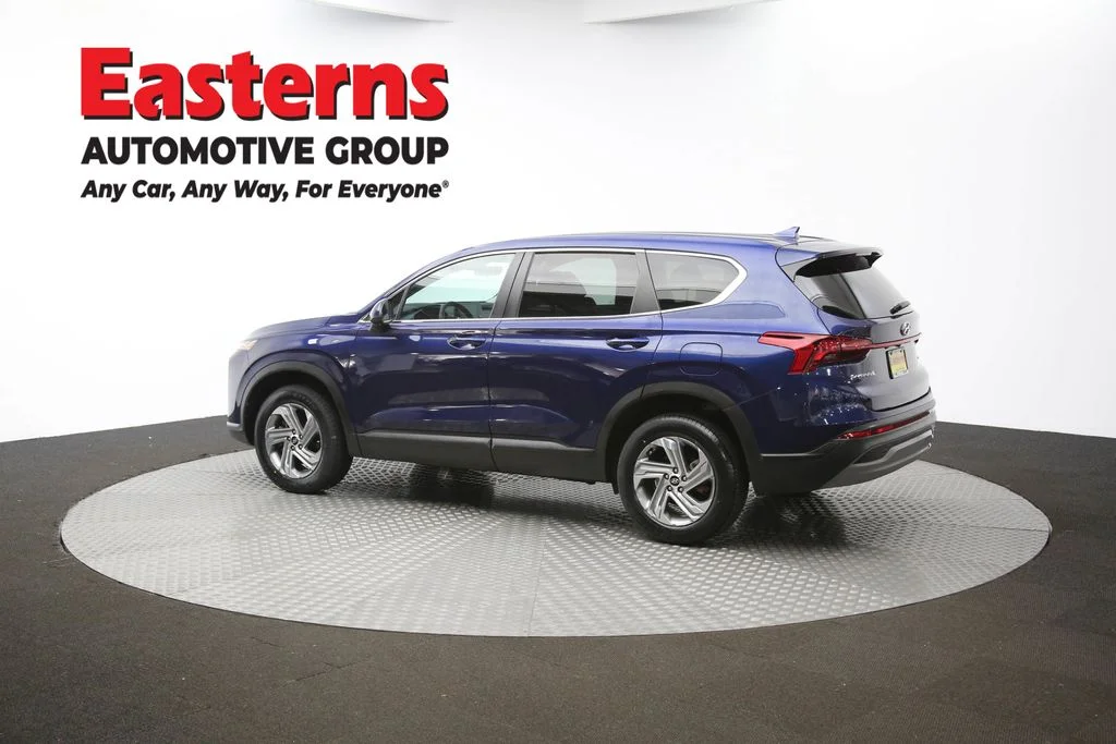 Used 2022 Blue Hyundai SE image 58