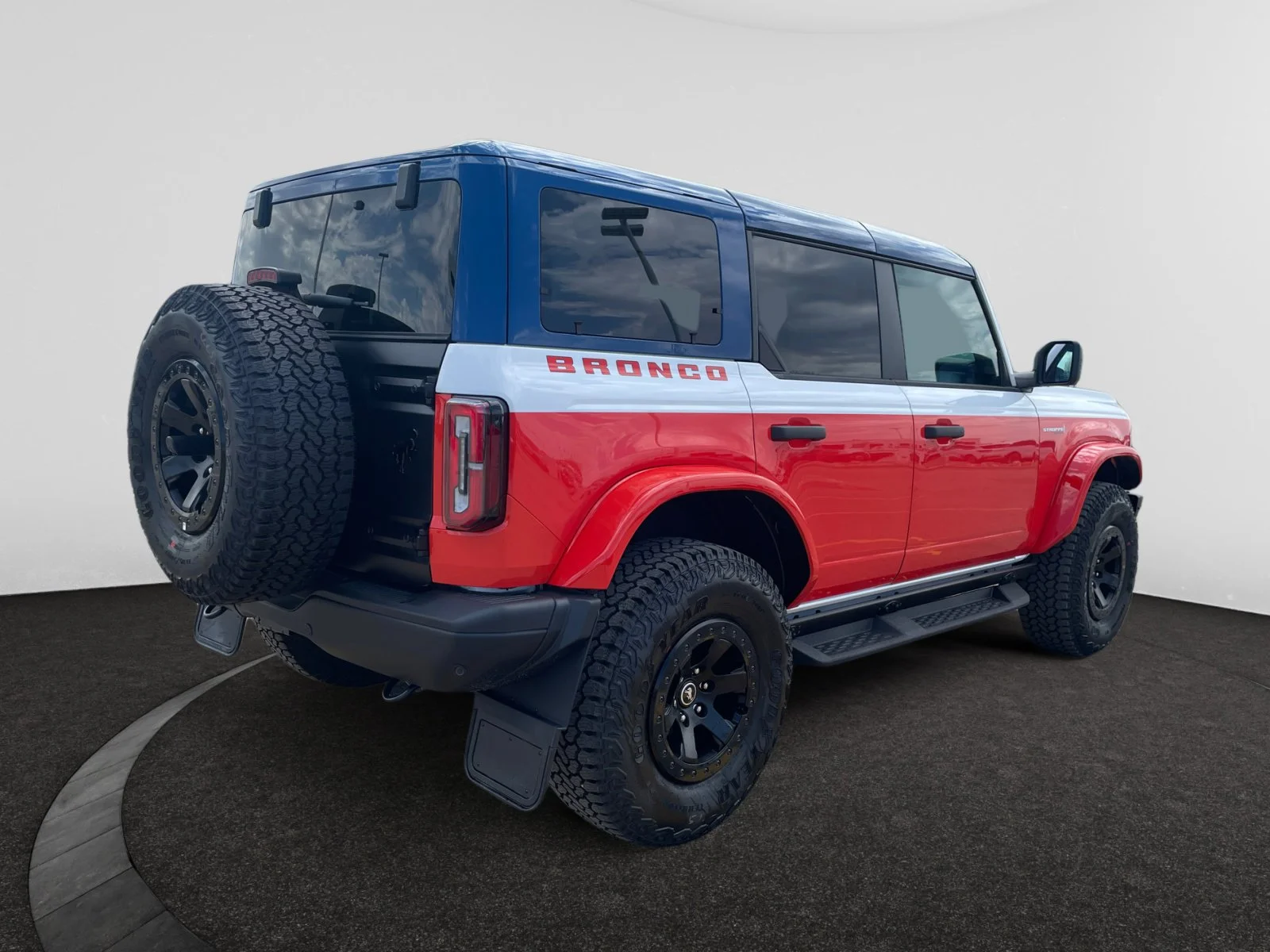 New 2026 Oxford White Ford Stroppe Edition image 5